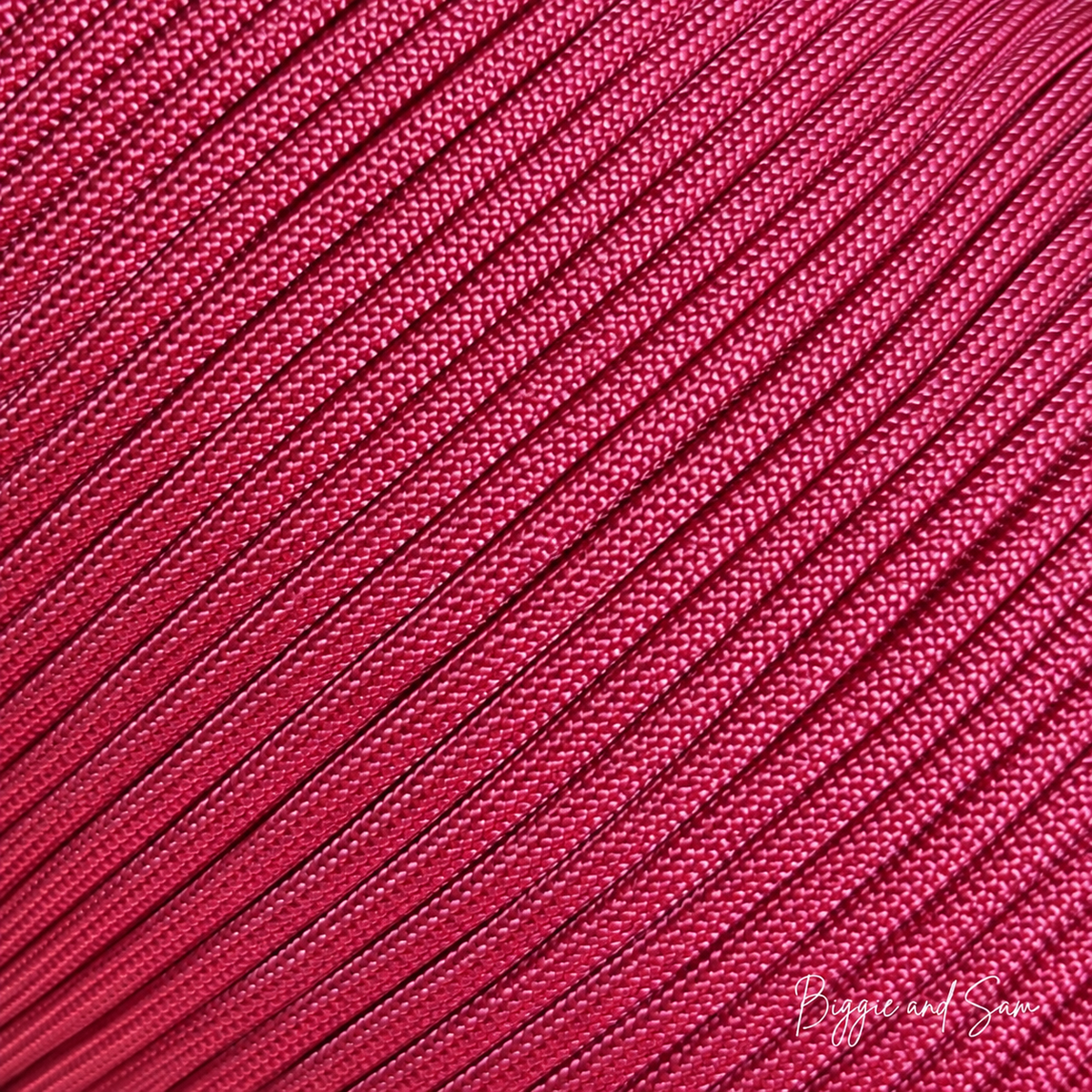 Berry Pink Paracord 550 TYP III