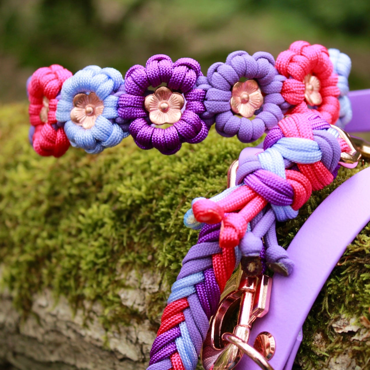 SOFORTKAUF Flower Set "Very berry" aus Paracord und Biothane®