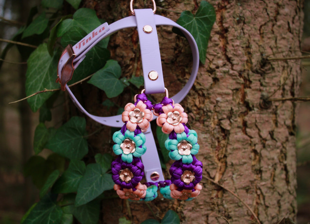 Hundegeschirr mit Blumen selbst gestalten