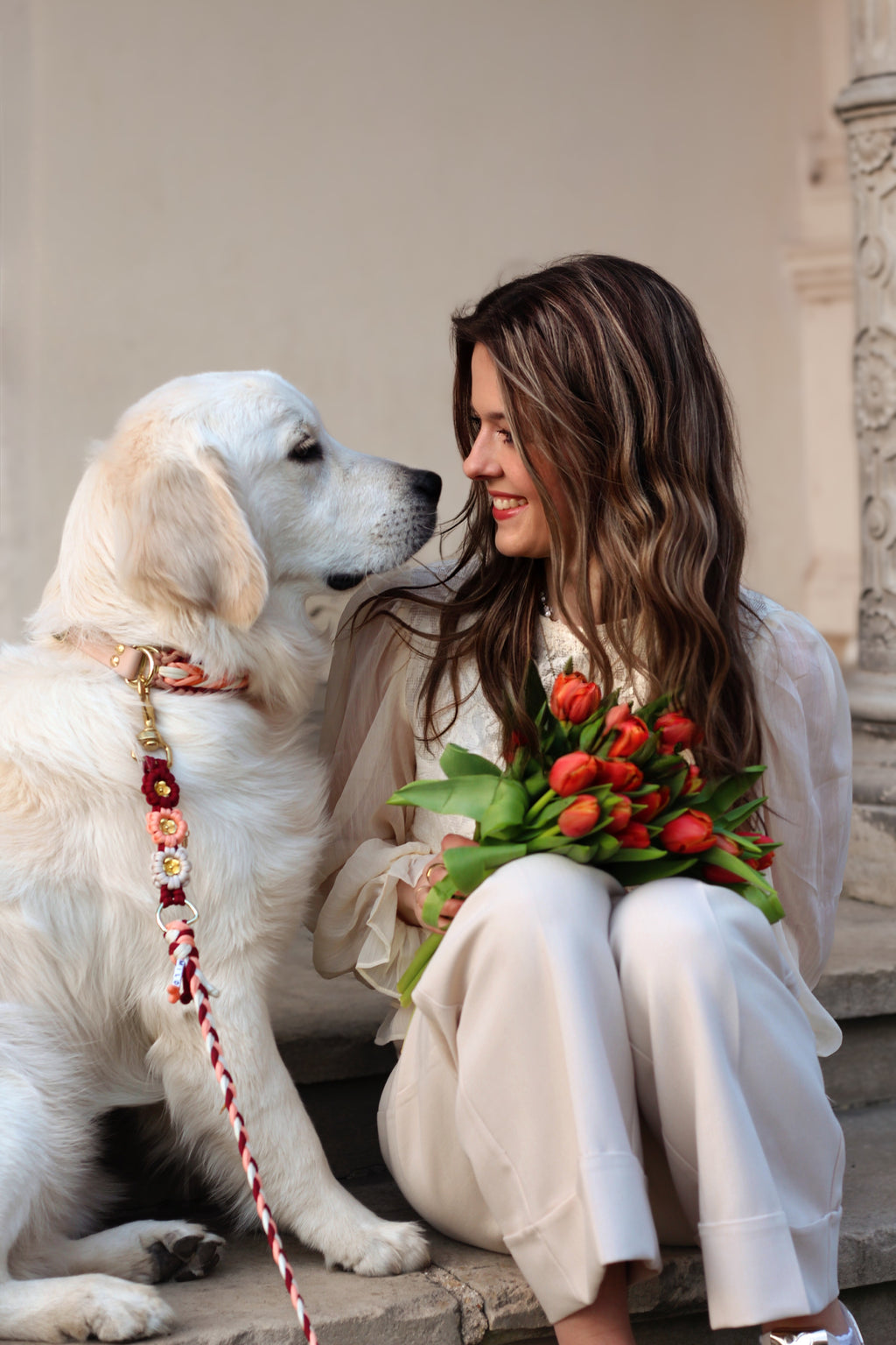 Set aus geflochtenem Halsband & Blumenleine "Sunset Bloom" personalisierbar