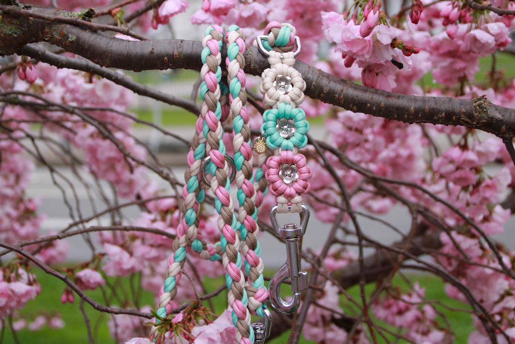 Hundeleine aus Paracord mit Blumen "Flowercord (2)" selbst gestalten