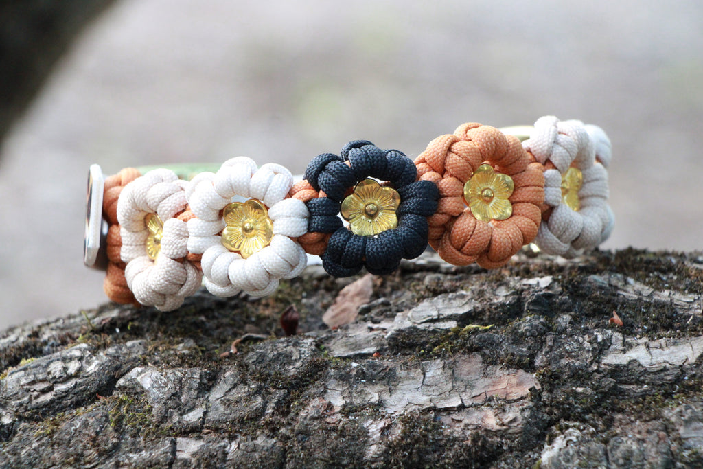 SOFORTKAUF Flower Halsband "Leo" mit Biothane® - Leoprint