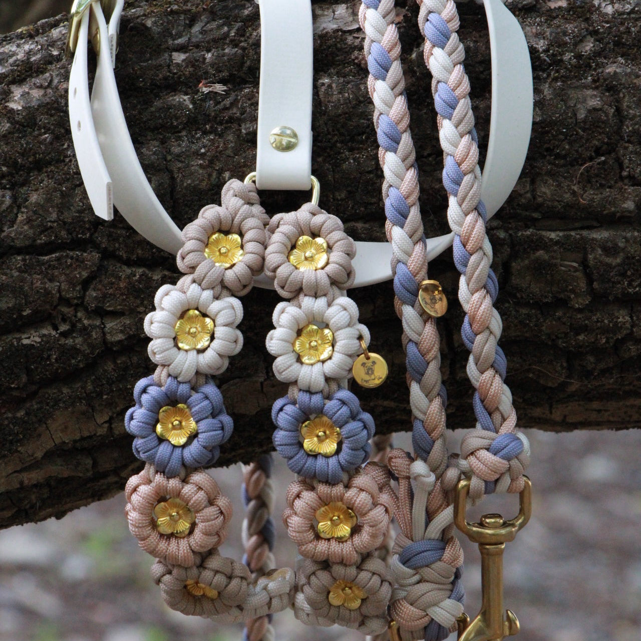 SOFORTKAUF Flower Set "Pearl blossom" aus Paracord und Biothane®