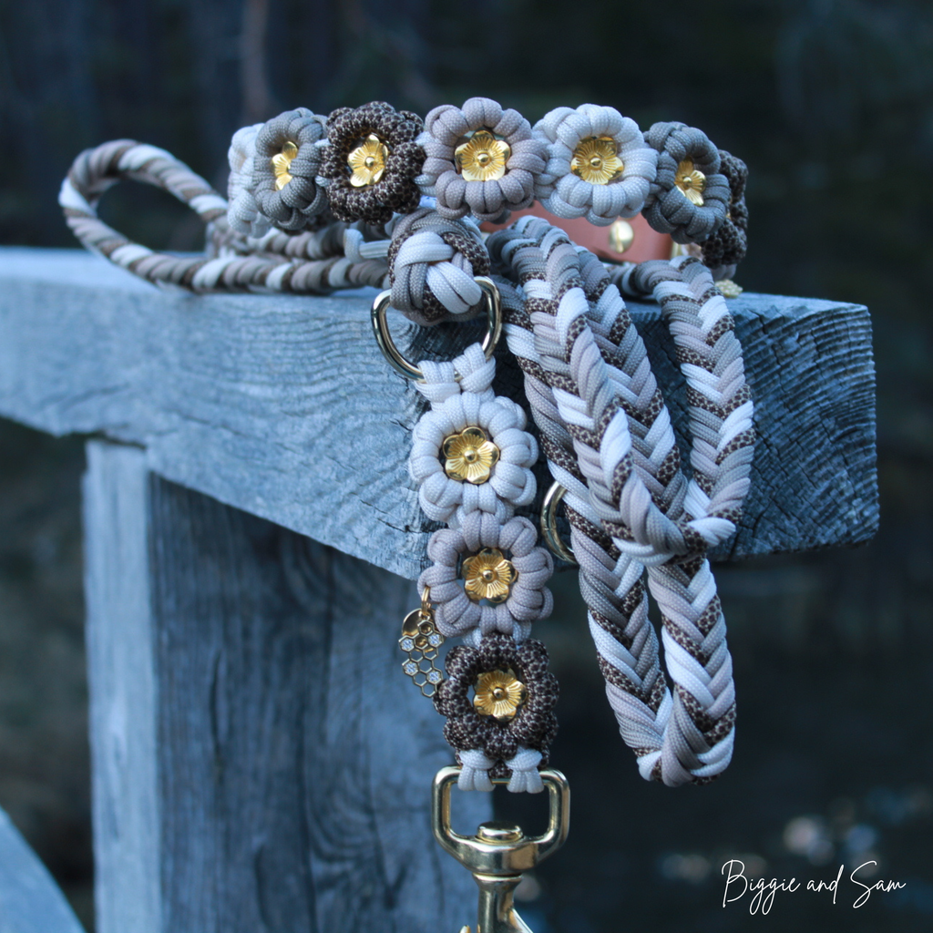 Set aus Blumenhalsband & Blumenleine "Honey Bliss" personalisierbar
